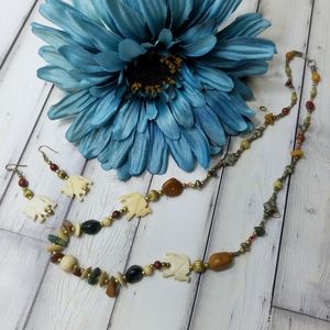 Vintage Elephant Semi Precious Stone Neckl…